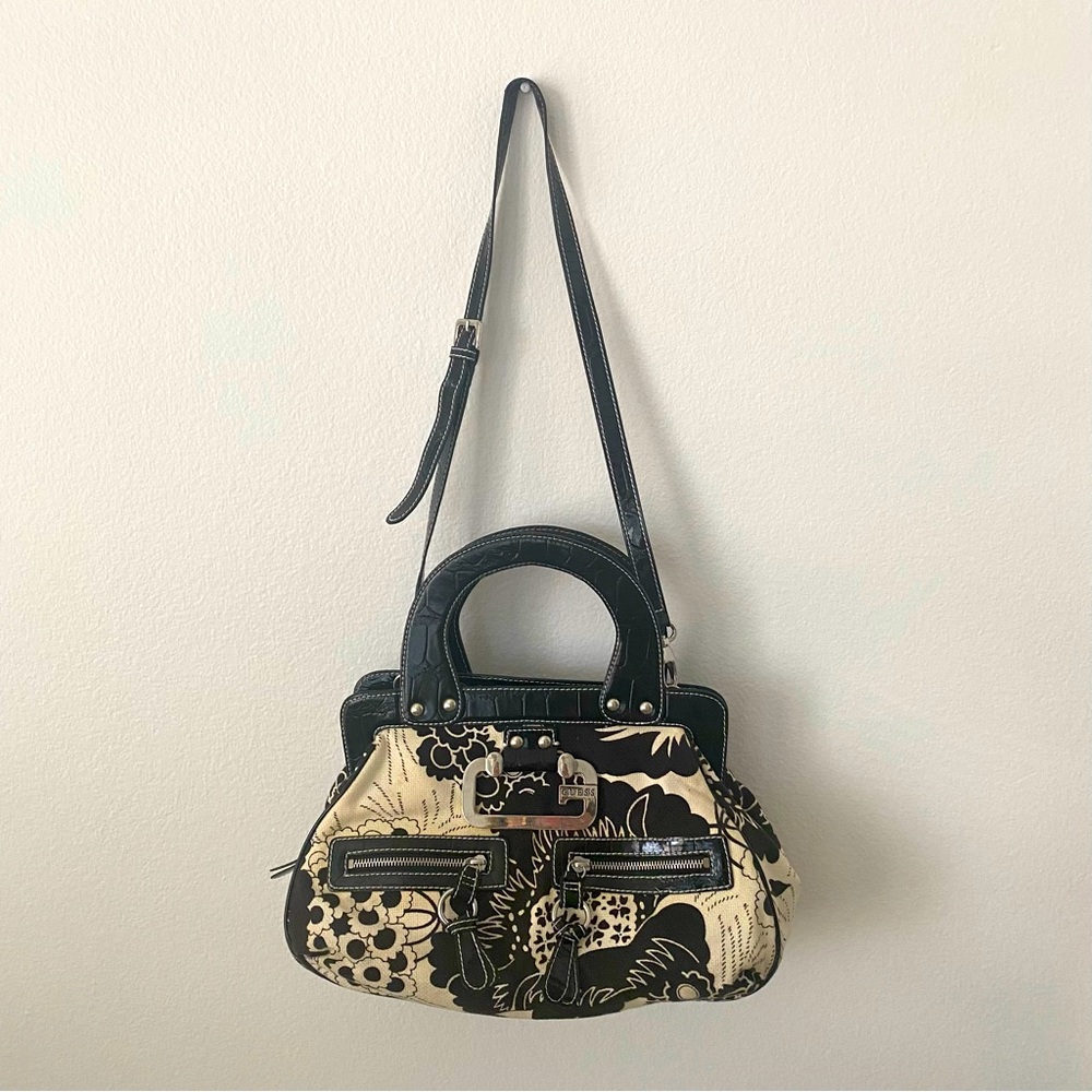 GUESS-Vintage Guess Bag - Fleur - White and Black Floral Handbag - GUC